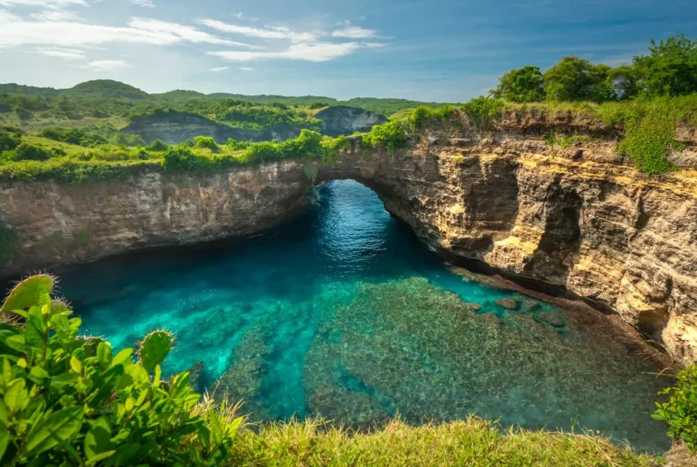 Broken-Beach-Nusa-Penida